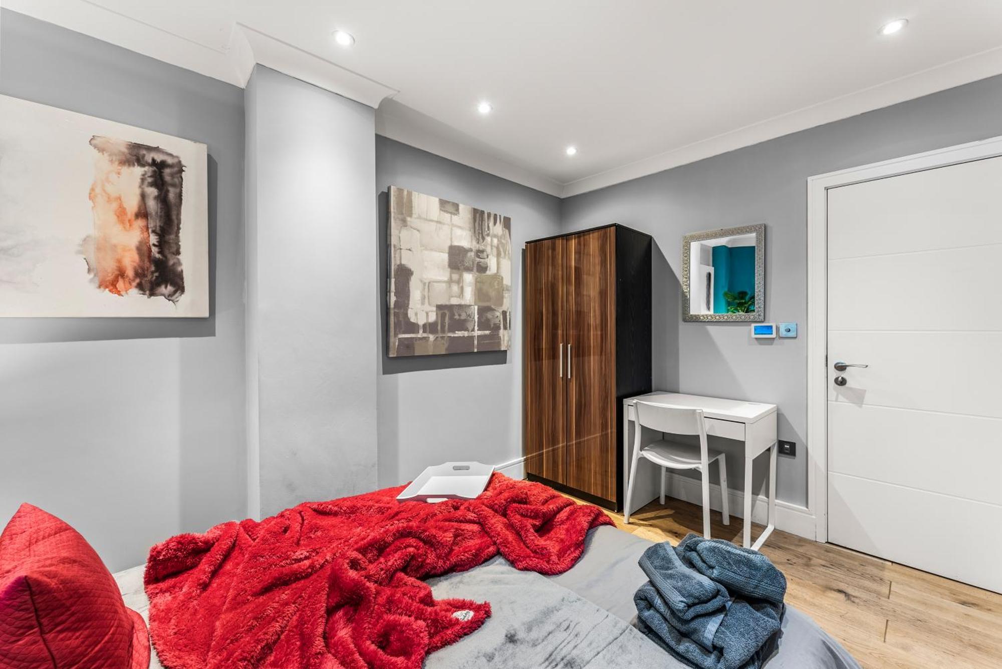 Comfortable City Centre Apartment For Contractors And Couples - City Centre بريستول المظهر الخارجي الصورة